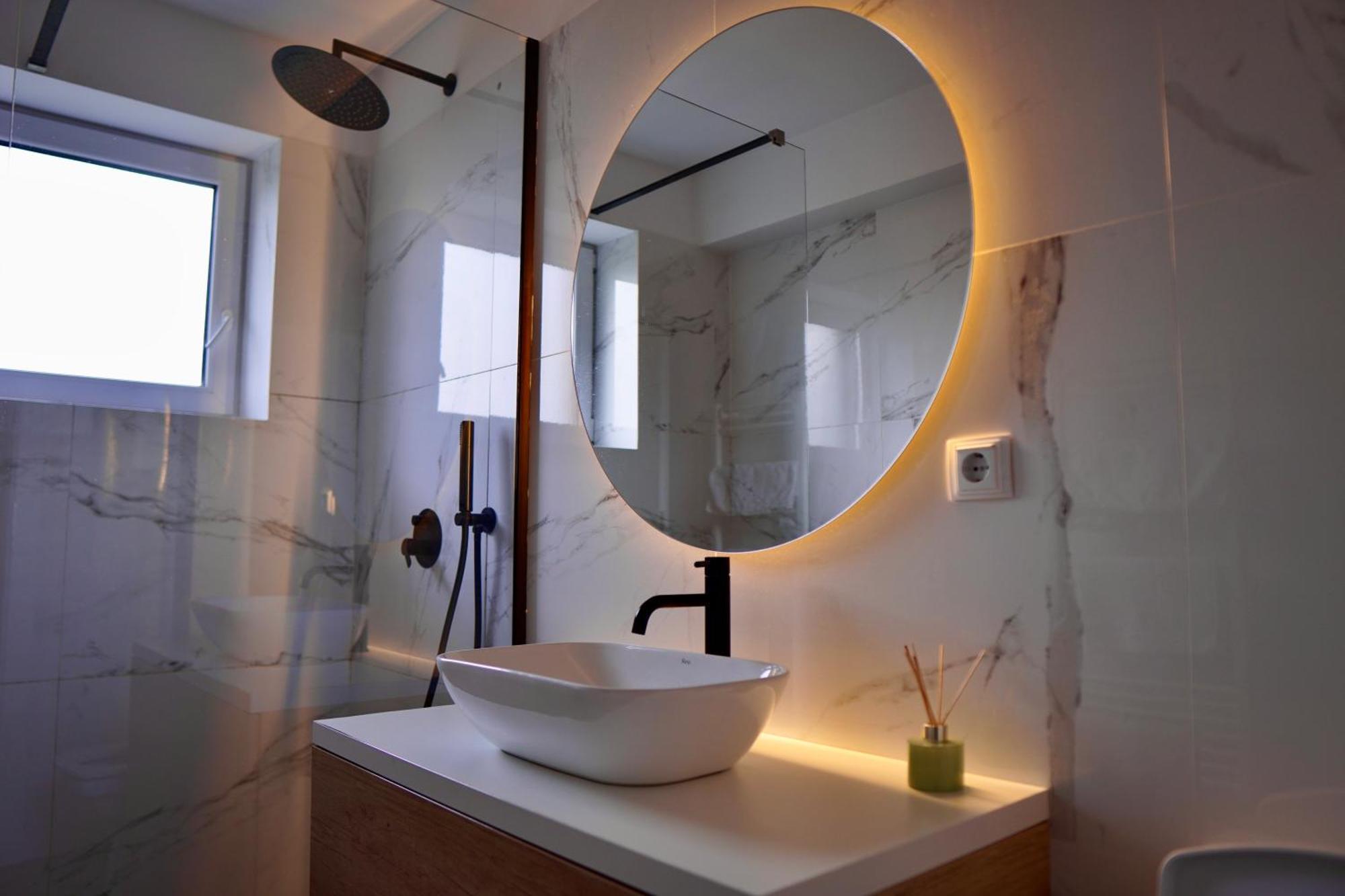 בראשוב Coresi, 2 Camere, Sleeps 6 Large Private Garden Apartment Pets Welcome מראה חיצוני תמונה