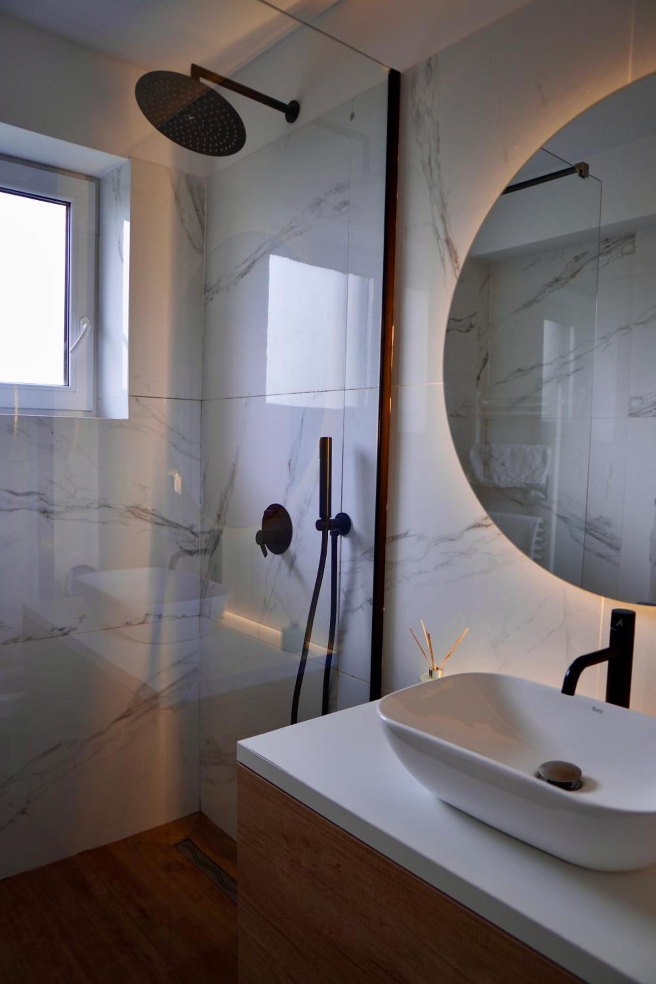 בראשוב Coresi, 2 Camere, Sleeps 6 Large Private Garden Apartment Pets Welcome מראה חיצוני תמונה